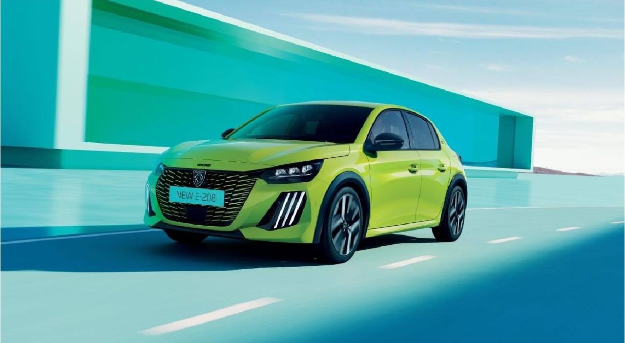 Peugeot aumenta l’autonomia della E-208 portandola a 433 km