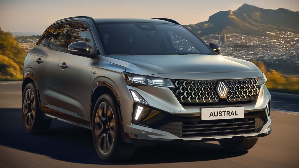 Renault Austral 2025: debutta il restyling del C-SUV ibrido [FOTO]