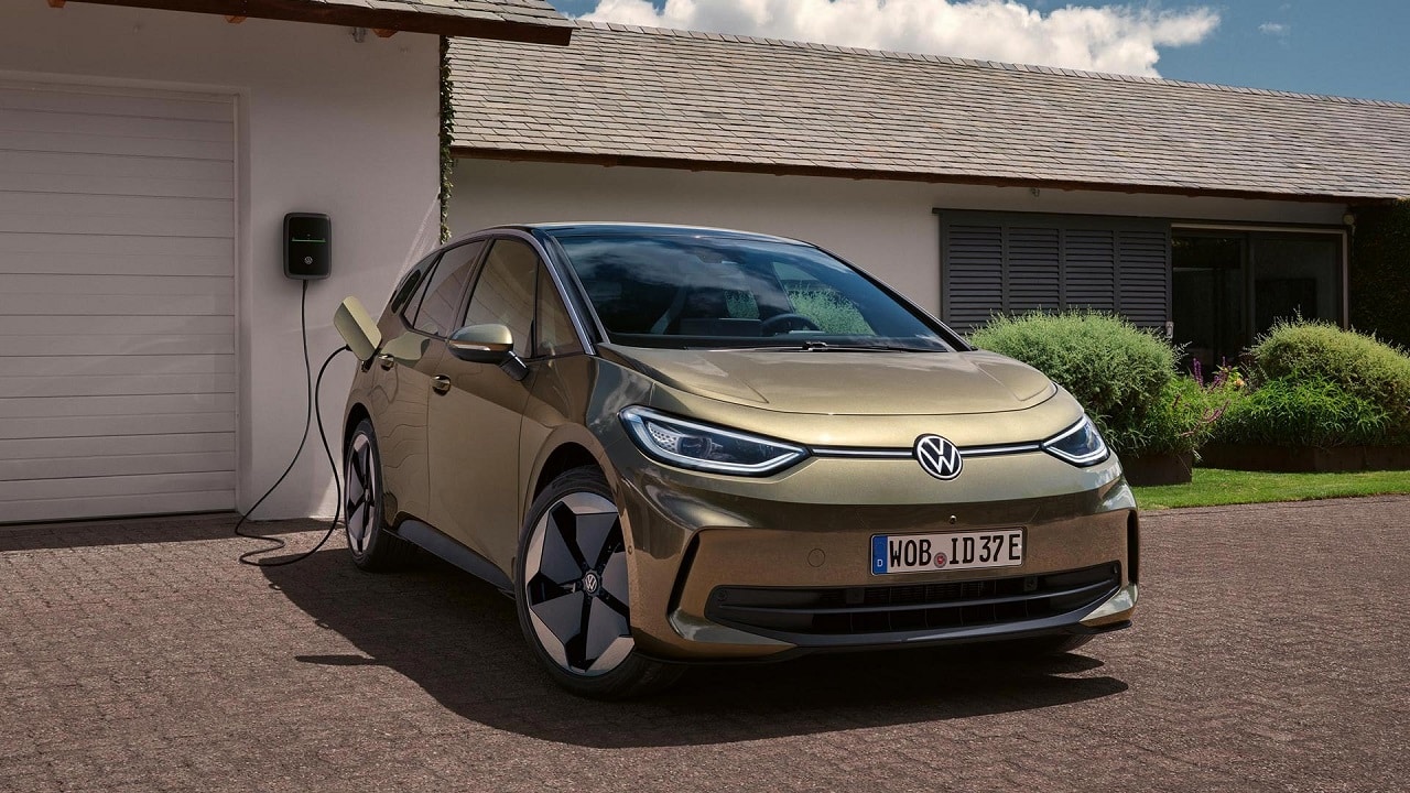 Volkswagen ID. 3 riceverà un restyling più profondo nel 2026