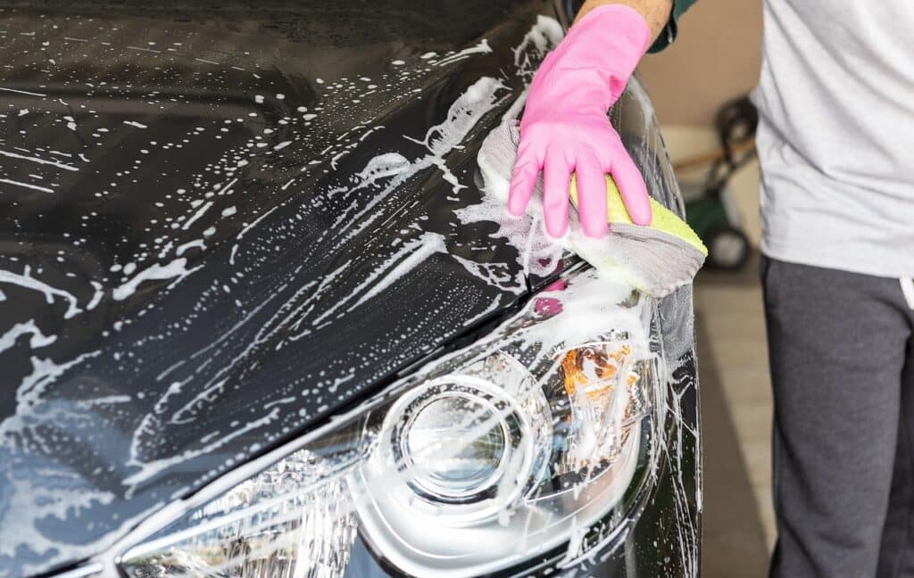 Ecco come preparare la propria auto all'arrivo della primavera