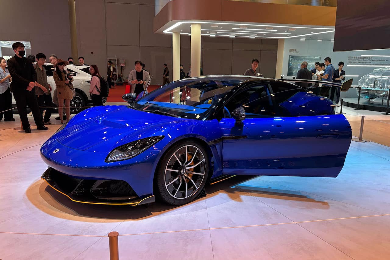 Denza Z: svelata la concept cinese, futura rivale della Porsche 911