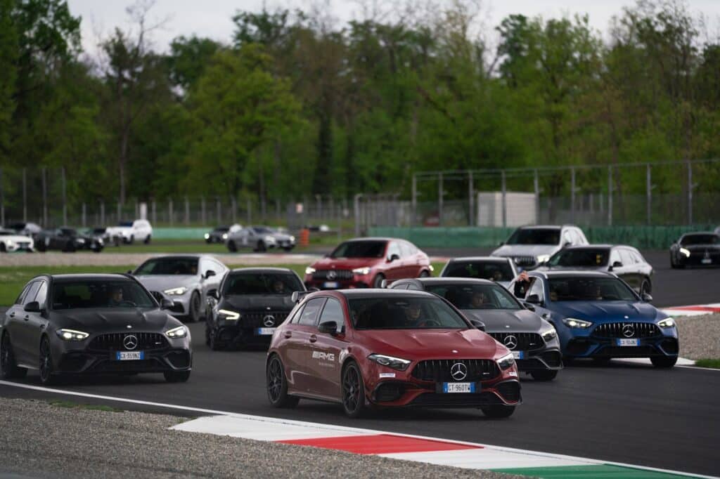 AMG Experience Italia: registrato il tutto esaurito per i primi tre corsi della stagione 2025