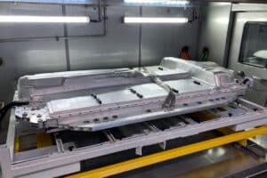 BMW: i test a Monaco con le batterie allo stato solido sulla i7 [FOTO]