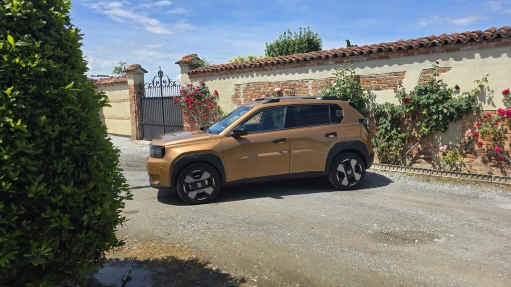 Fiat Grande Panda Hybrid 2025: il ritorno nel segmento B. La PROVA SU STRADA