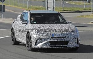 Genesis GV60 Magma: la sportiva elettrica si scopre un po’ di più [FOTO SPIA]