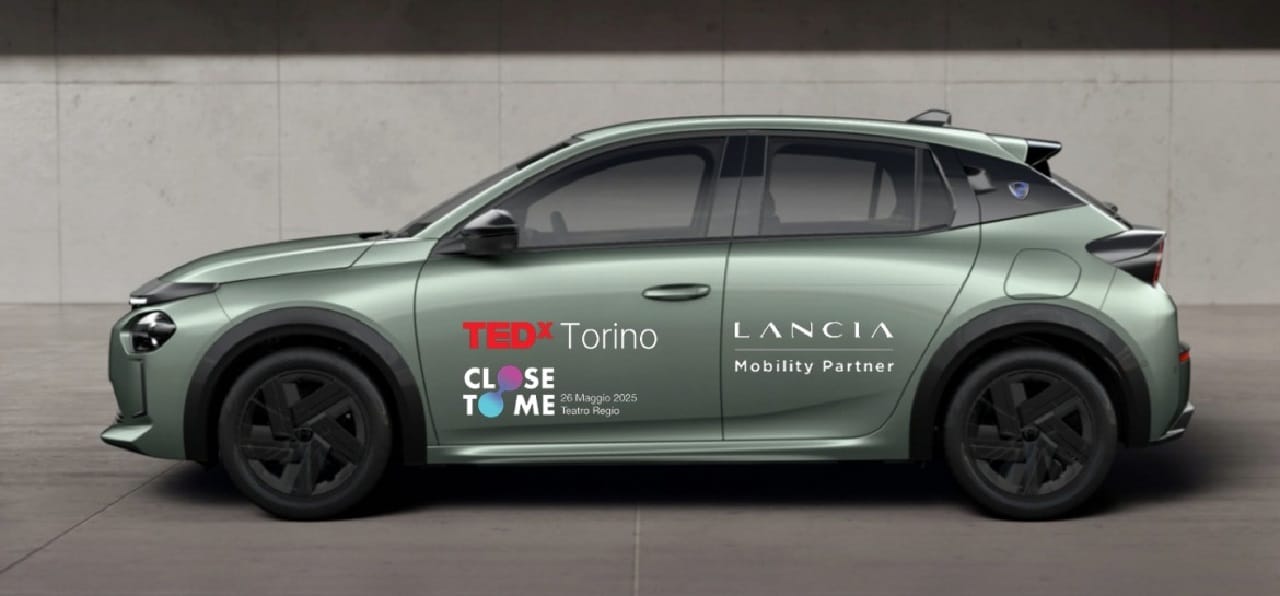 Lancia partecipa al “TEDxTorino – Close to me” con la nuova Ypsilon