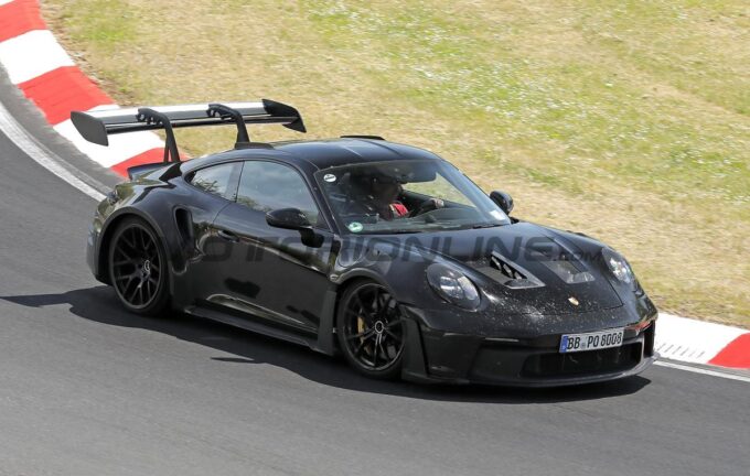 Porsche 911 GT2 RS 2026 - Foto spia 19-05-2025