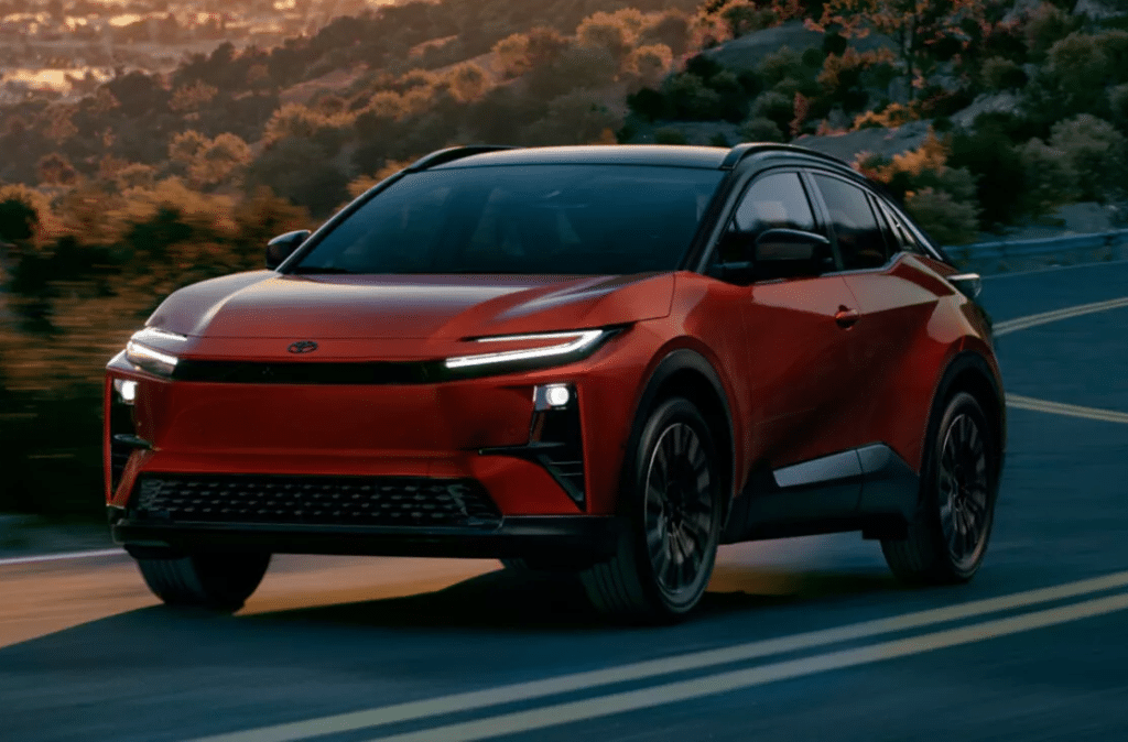 Toyota C-HR elettrica: novità per gli Stati Uniti [FOTO]