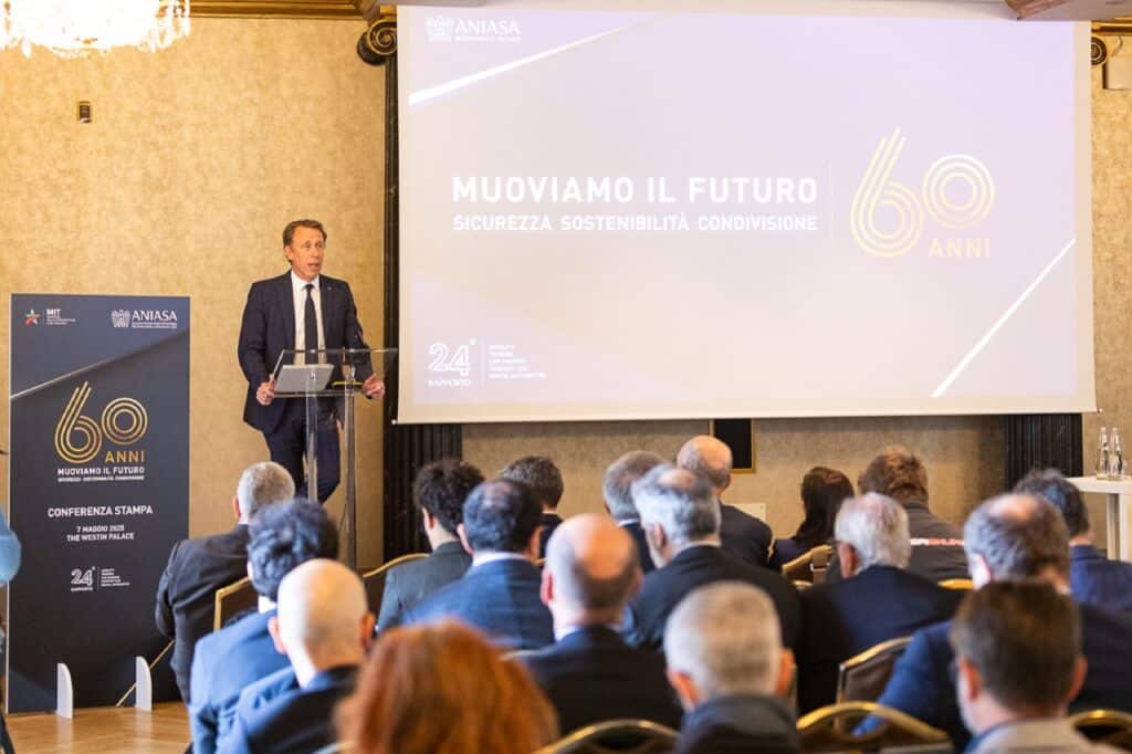 Rapporto ANIASA 2025: il noleggio del futuro, mentre il mercato stagna