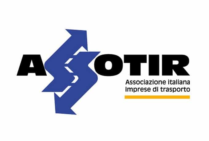 Blocco Euro 5, l’allarme di Assotir: “Costerà un miliardo di euro alle imprese dei trasporti. È insostenibile”