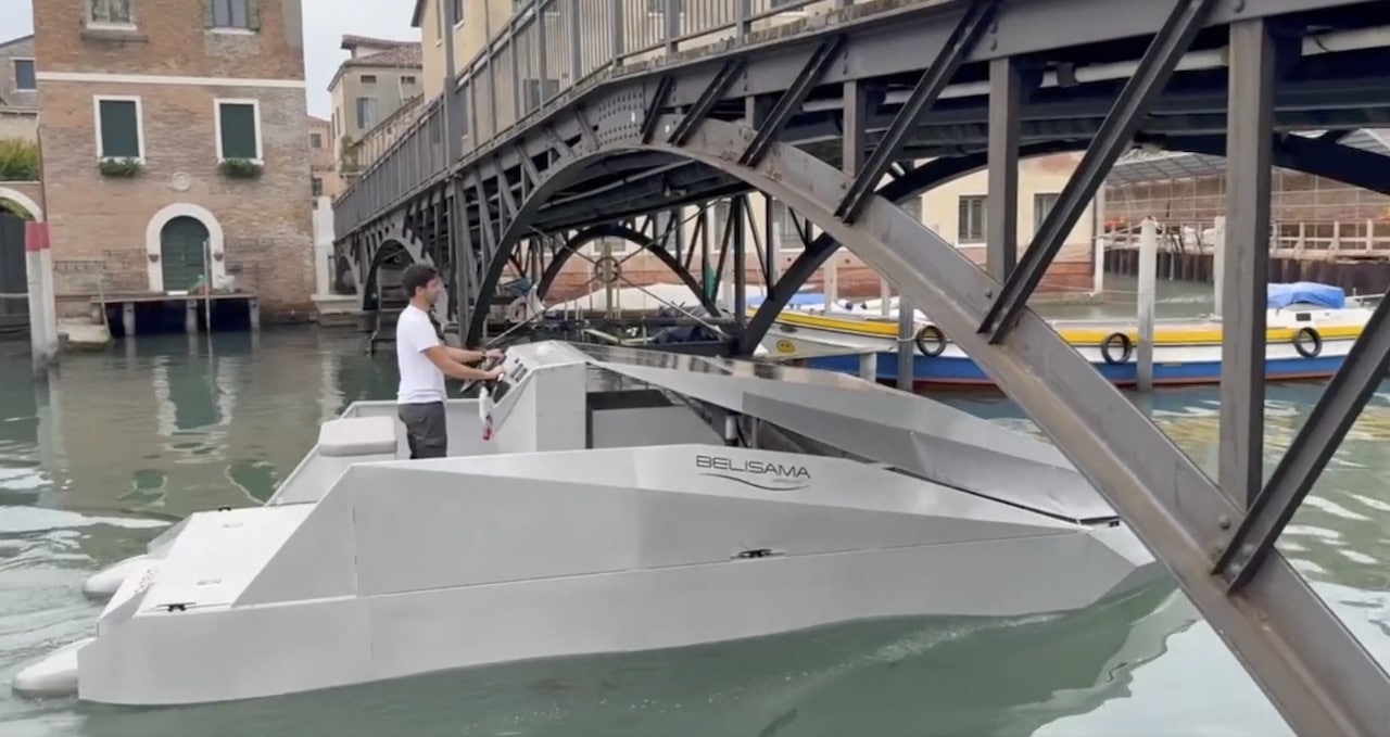CyberCat: svelata l’imbarcazione elettrica per la pulizia delle acque [VIDEO]
