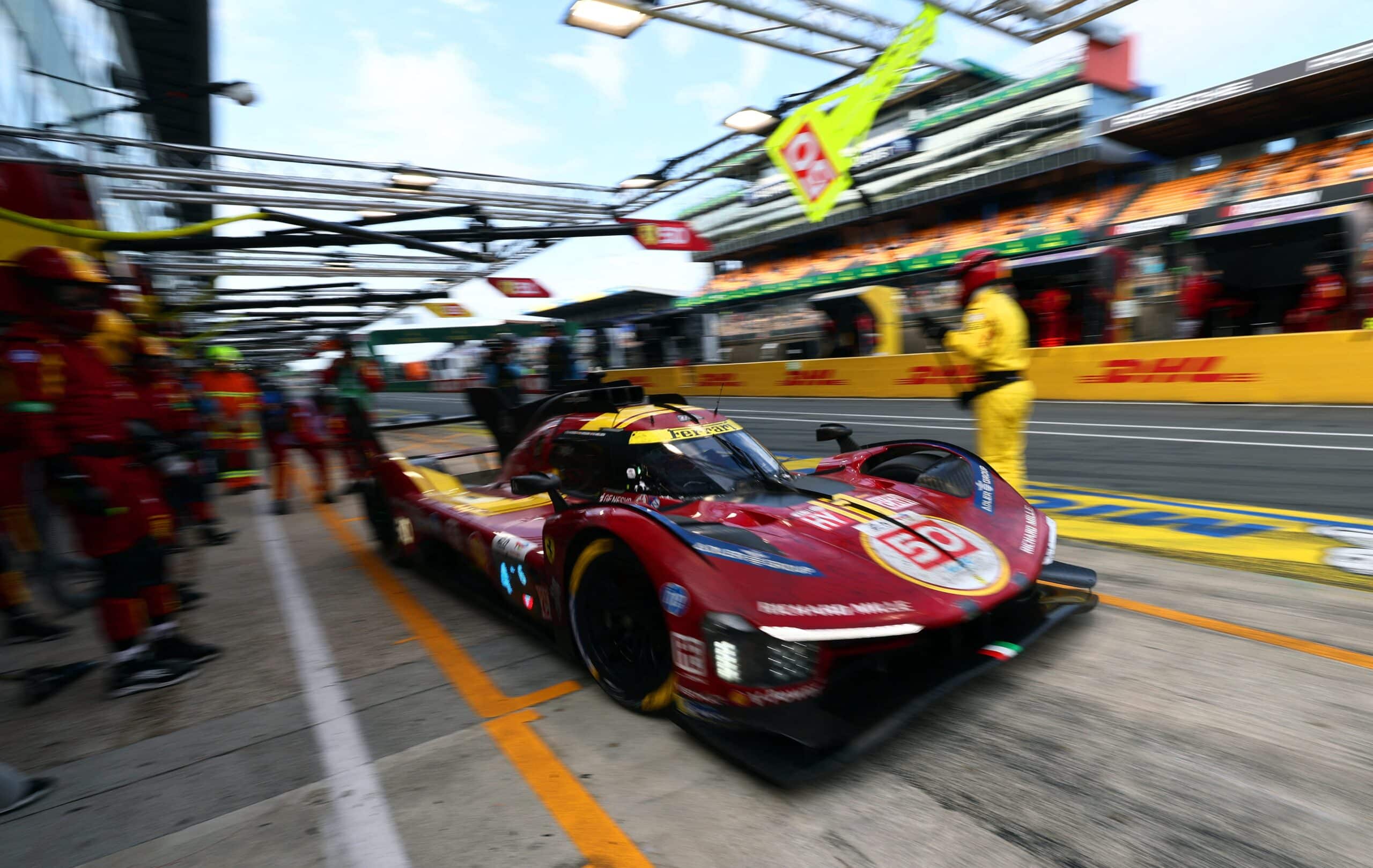 Ferrari fa la storia a Le Mans: tripletta 499P, Kubica guida la vittoria nell’edizione 2025
