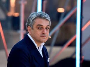 Luca de Meo, Renault: “Le prime auto elettriche? Come lavatrici, brutte e senza emozioni”