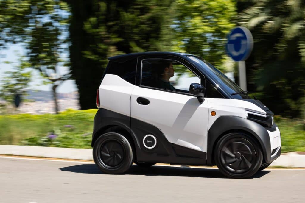 Nissan lancia quattro nuove Nanocar Silence S04