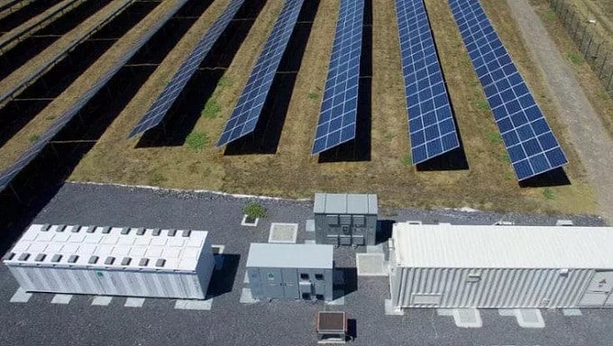 Mercedes-Benz Energy è partner di Pioneer, il centro di stoccaggio energetico a Fiumicino