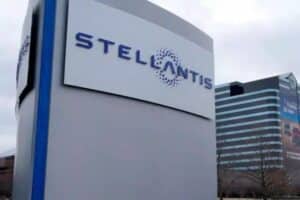 Stellantis: il primo giorno di Filosa e l’annuncio del Leadership Team
