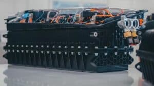 Auto elettriche: ecco VarEVolt la batteria che si ricarica in 18 secondi