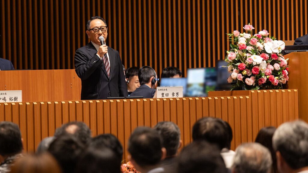 Akio Toyoda: “Il nostro nemico non sono le auto ma la CO2”