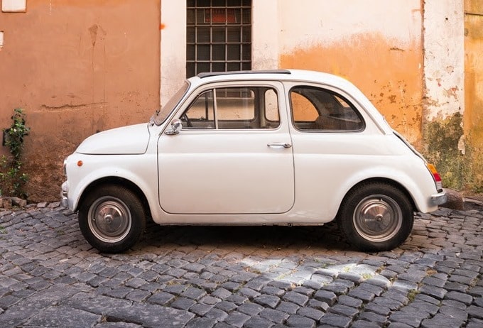 Auto vecchie in Italia: 10,7 milioni di automobilisti guidano veicoli con più di 15 anni
