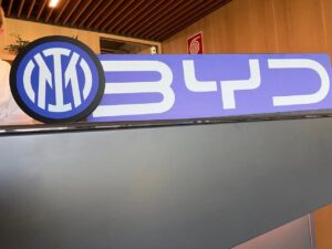 BYD e l’accordo con l’Inter: “Due eccellenze, una sola visione” [VIDEO]