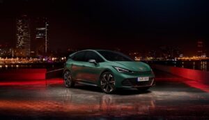 Cupra Born: arrivano due nuovi motori, autonomia fino a 571 km