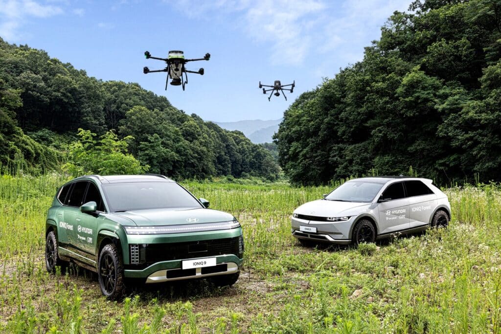 Hyundai Ioniq 9 al servizio della natura: nuova Drone Station per la riforestazione in Corea [FOTO]