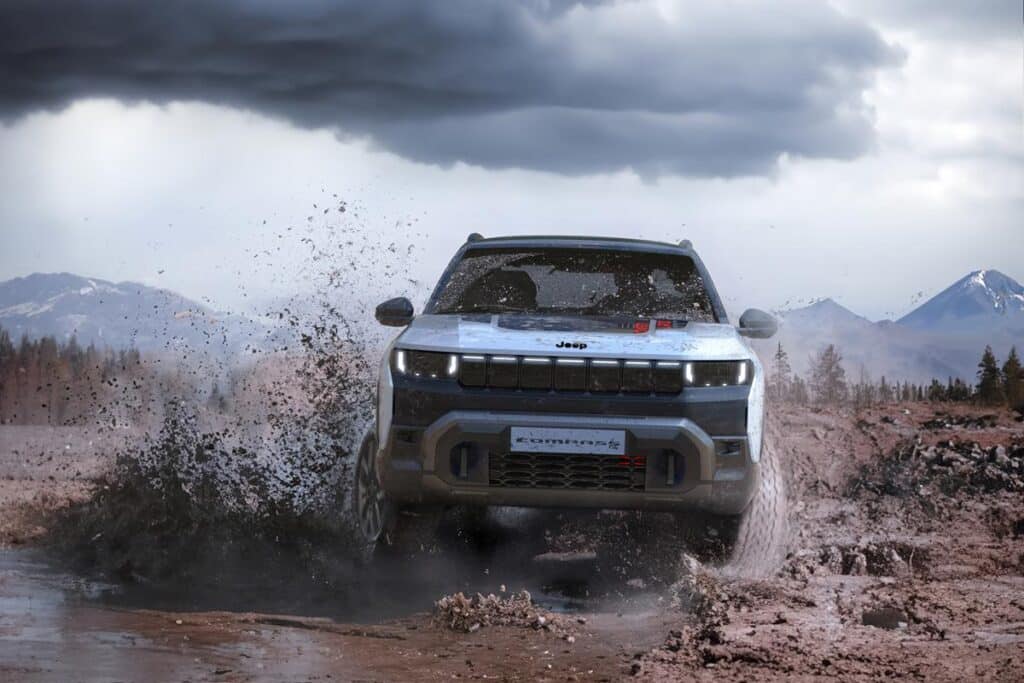 Nuova Jeep Compass 4xe: interni esclusivi pensati per l’off-road [FOTO]