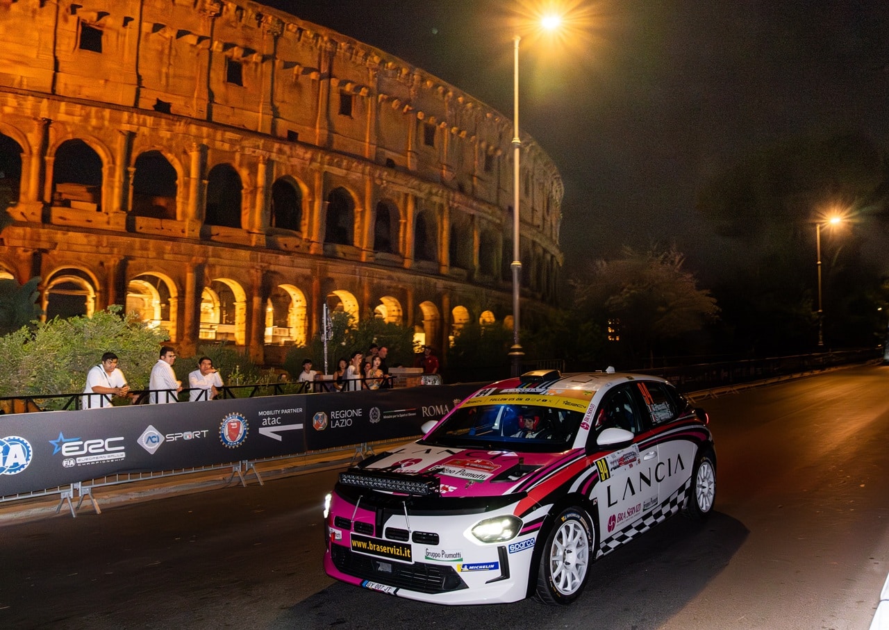 Lancia Ypsilon Rally4 HF: spettacolo e colpi di scena al Rally di Roma Capitale