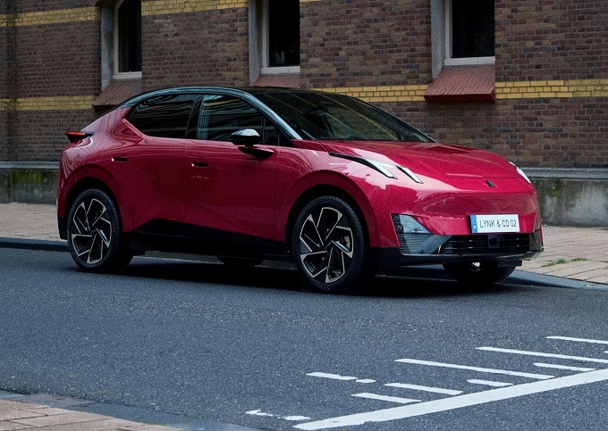 Lynk & Co 02 ottiene le cinque stelle Euro NCAP [VIDEO]
