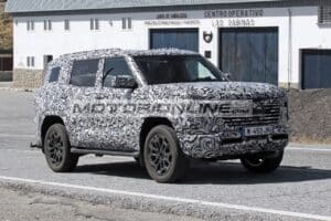 Mitsubishi Pajero 2027: il ritorno di uno dei SUV più popolari [FOTO SPIA]