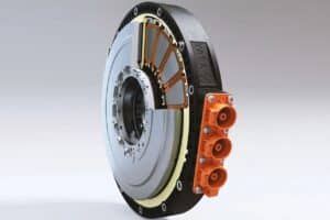 Yasa svela il motore elettrico da 550 kW che pesa solo 13,1 kg
