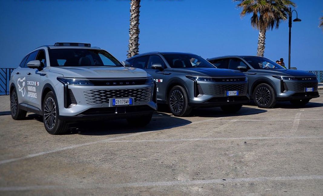 Omoda 9: oltre 1.300 km percorsi con un pieno in Sicilia
