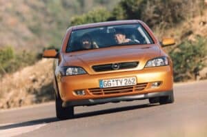 Opel Astra Coupé: i 25 anni di una vettura con animo italiano [FOTO]