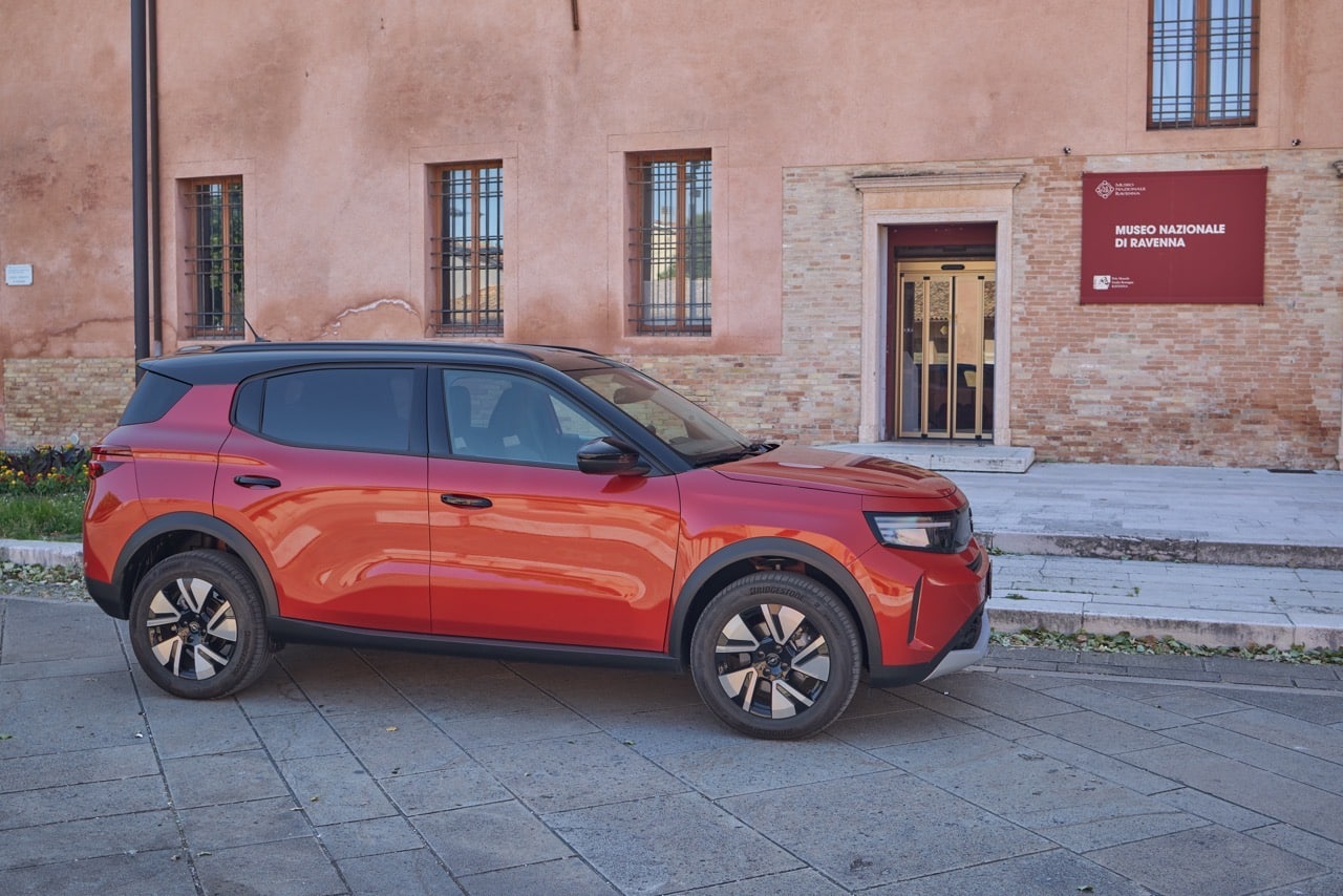 Opel Frontera: l’elettrica a Ravenna tra cultura e mare [FOTO]