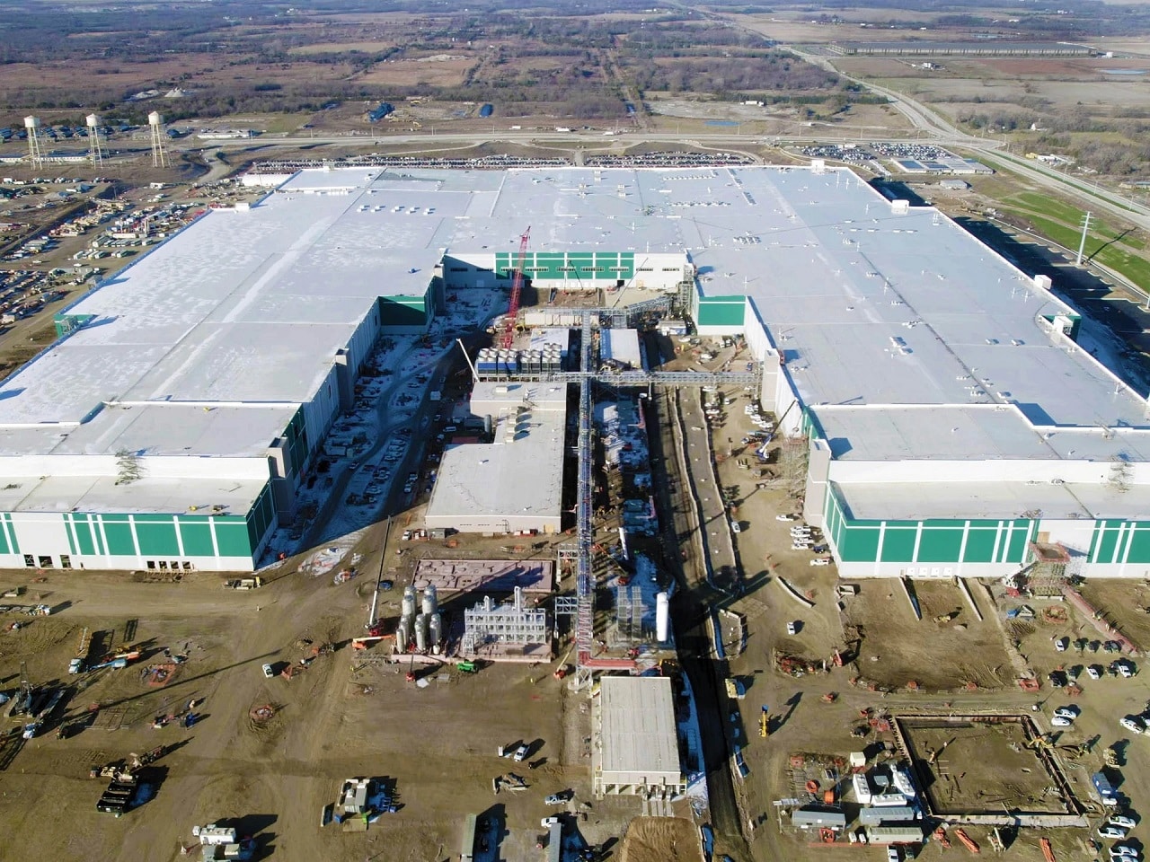 Panasonic inaugura il suo secondo stabilimento di batterie negli USA