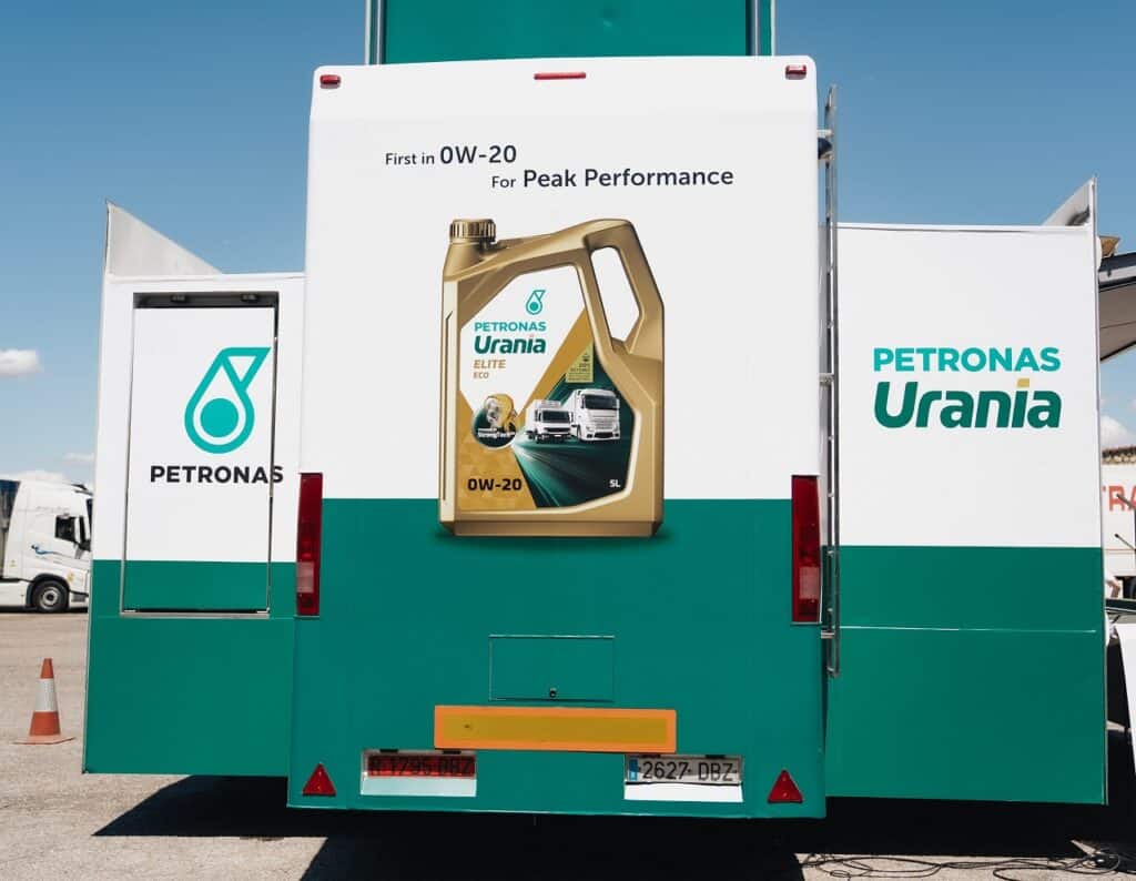 Petronas Urania: si rinnova la gamma di lubrificanti per veicoli commerciali