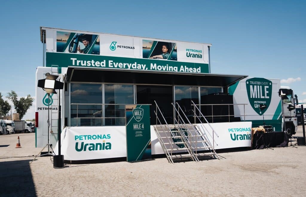 Petronas Urania: si rinnova la gamma di lubrificanti per veicoli commerciali