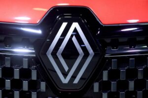 Renault: vendite globali in crescita nel primo semestre 2025, +2,7% trainato dai mercati extra-Europa