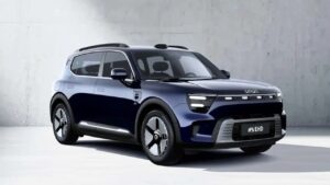 Smart #5: in Cina ha debuttato la versione ibrida plug-in