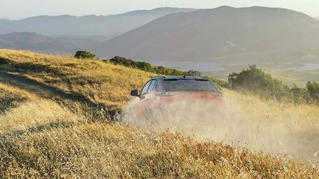 Subaru Uncharted: prima immagine del nuovo crossover elettrico compatto [TEASER]
