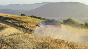 Subaru Uncharted: prima immagine del nuovo crossover elettrico compatto [TEASER]
