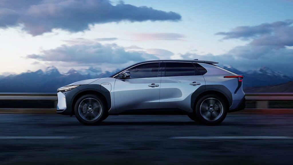 Toyota produrrà veicoli elettrici in Europa dal 2028