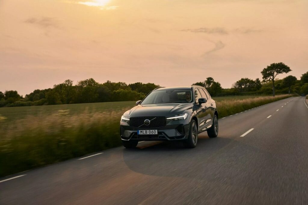 Volvo produrrà la nuova XC60 in America per evitare i dazi di Trump