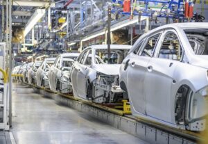 Occupazione in calo nell’automotive francese: persi 38.600 posti di lavoro in cinque anni