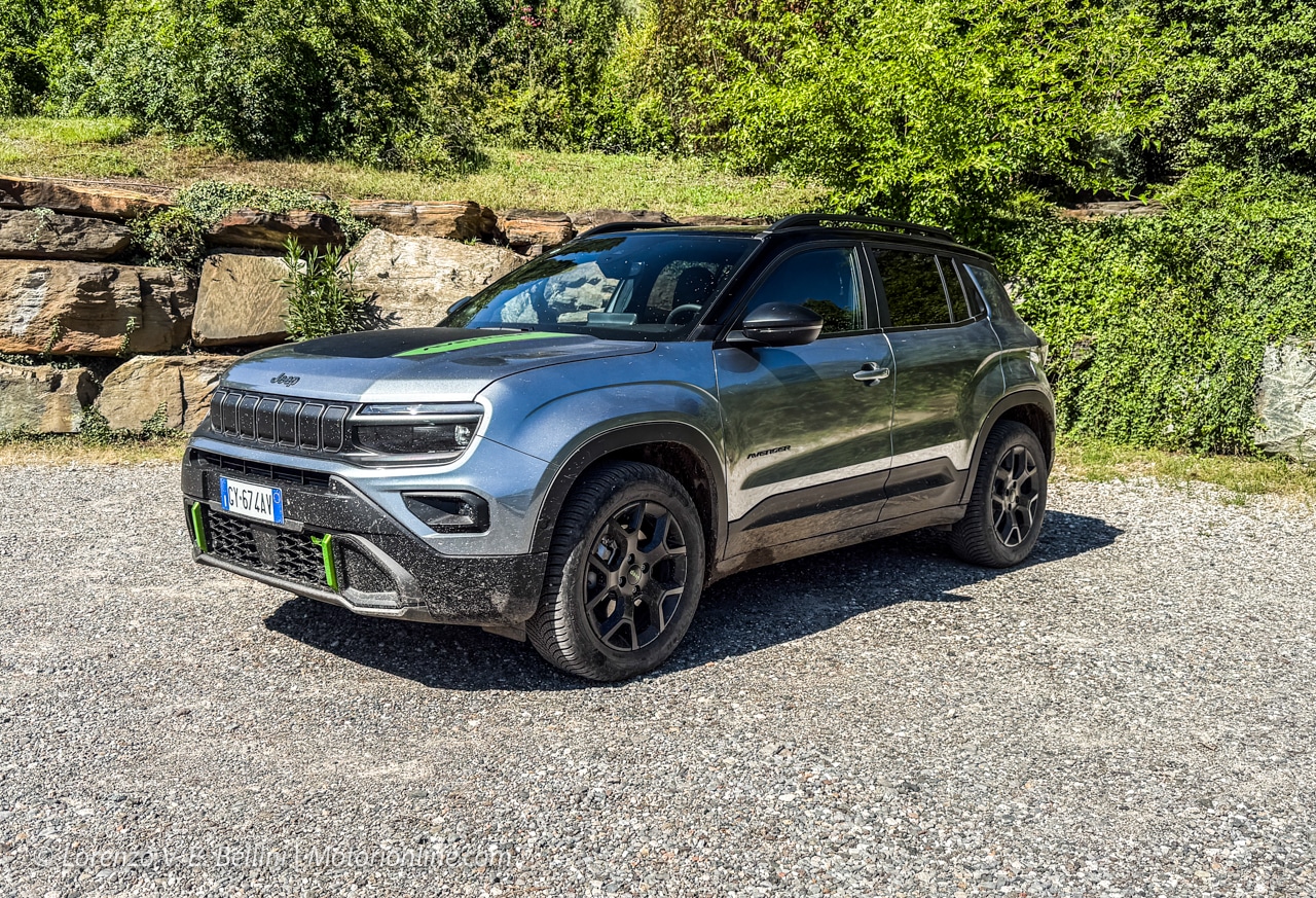 Jeep Avenger 4xe: la vera avventura inizia ora, tra city life e libertà totale [FOTO e VIDEO]