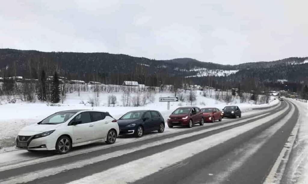 Auto elettriche: a luglio 2025 in Norvegia sono state il 97,2% del totale delle nuove immatricolazioni