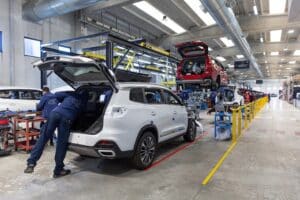 DR Automobiles investe 70 milioni a Macchia d’Isernia: nuovi impianti produttivi e 300 assunzioni in arrivo