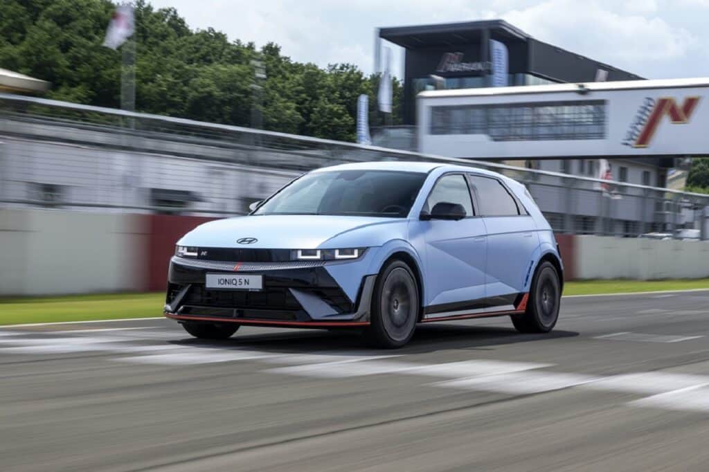 Hyundai N: dalla pista all’elettrico, l’evoluzione della sportività su strada