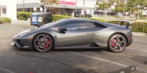 Uomo ritrova la sua Lamborghini rubata dopo 2 anni grazie a ChatGPT