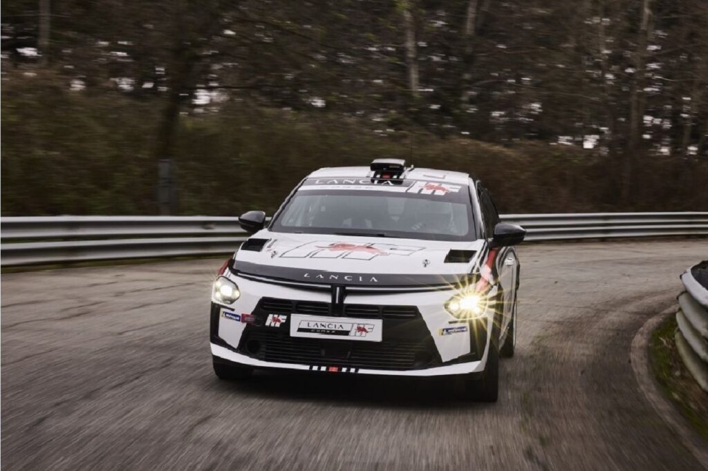 Lancia Ypsilon Rally4 HF conquista la sua prima vittoria in un campionato europeo